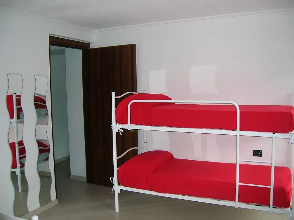 Al Carotin Apartment Mantello